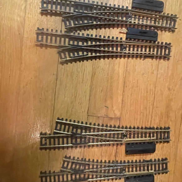 ATLAS HO train system Left and Right switches total of 4 - Picture 2 of 16